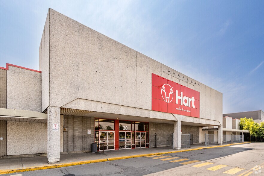 More Photos Of 50 Rue Dufferin, Salaberry-de-valleyfield General Retail For Sale