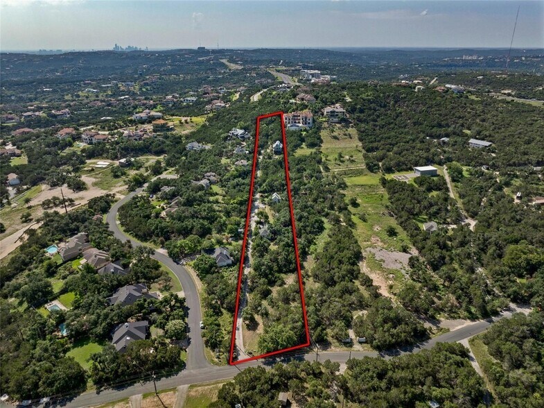 More Photos Of 167 N Tumbleweed Trl, Austin Specialty For Sale