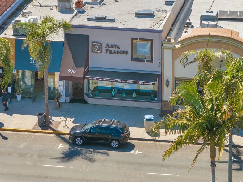 More Photos Of 936 Orange Ave, Coronado Freestanding For Sale