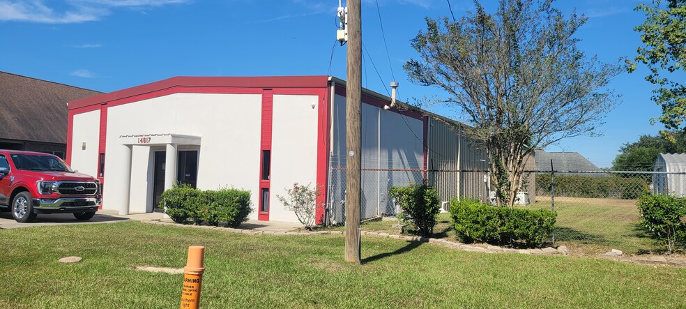 Primary Photo Of 14617 Perkins Rd, Baton Rouge Light Manufacturing For Lease