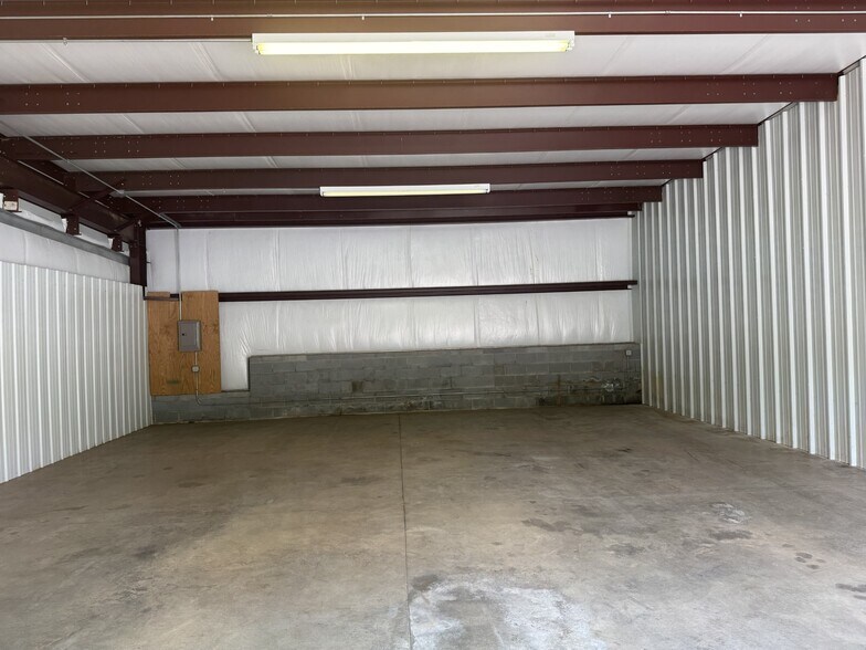 More Photos Of 744 Buffalo Shoals Rd, Statesville Self Storage For Lease