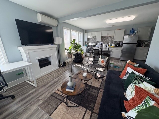 More Photos Of 757 W Main St, Rochester Multifamily For Sale