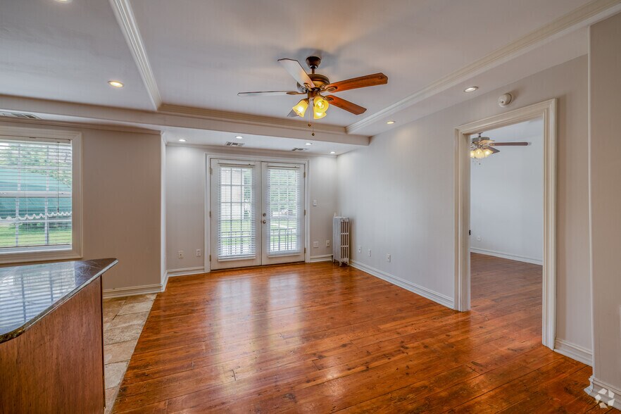 More Photos Of 24 E 17th St, Tulsa Apartments For Sale