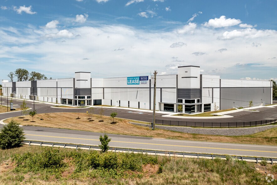 More Photos Of 7413 Cushing Rd, Manassas Refrigeration Cold Storage For Lease