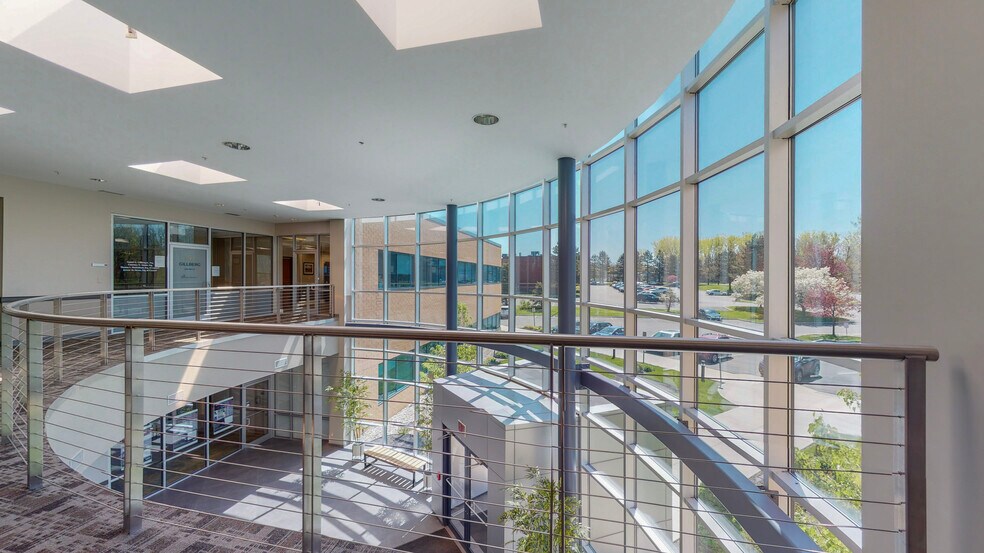 More Photos Of 3 Lear Jet Lane, Latham Medical For Lease