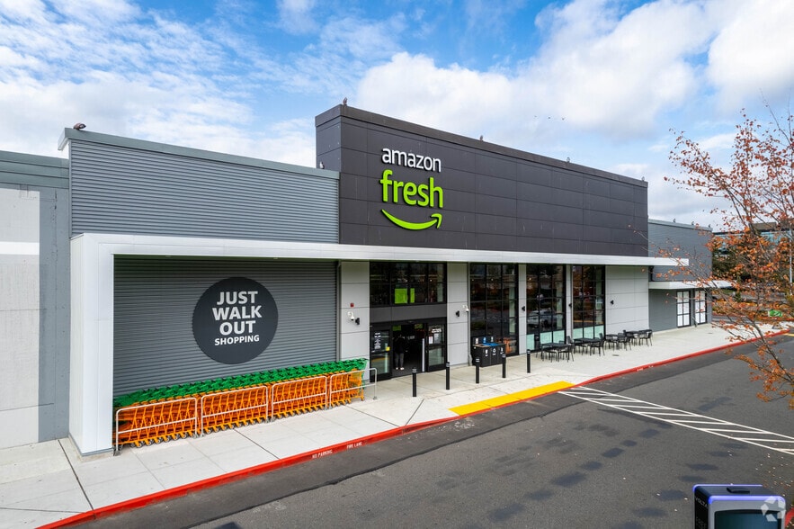 More Photos Of 3903-4091 Factoria Blvd SE, Bellevue Storefront For Lease
