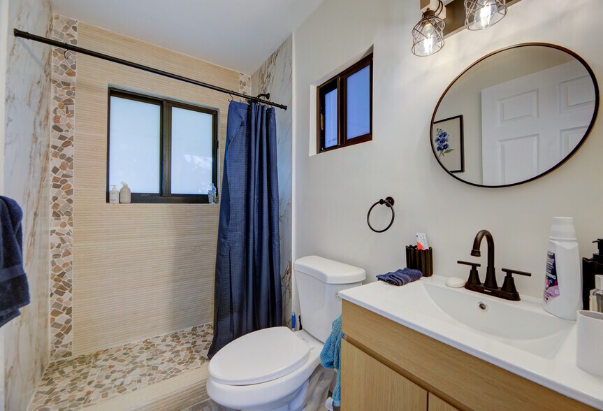 More Photos Of 742 NW 70th St, Miami Apartments For Sale