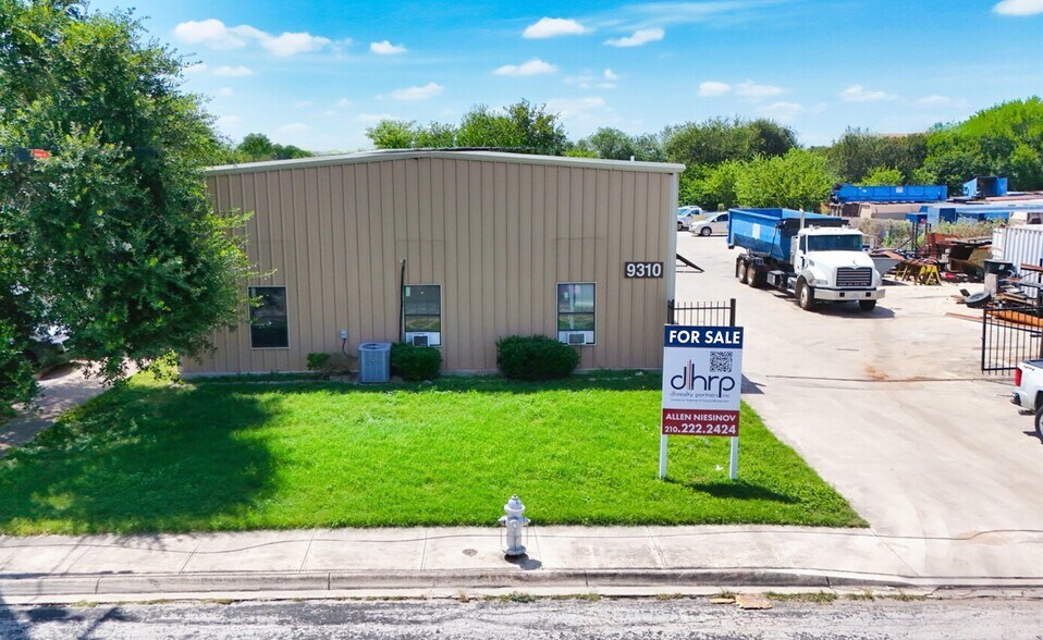More Photos Of 9310 Converse Business Ln, Converse Warehouse For Sale