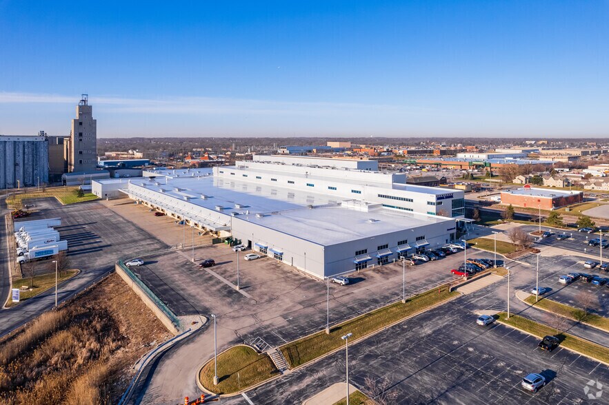 More Photos Of 4101 W Burnham St, West Milwaukee Manufacturing For Sale