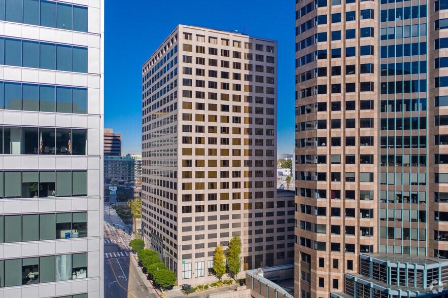 More Photos Of 915 Wilshire Blvd, Los Angeles Office For Lease