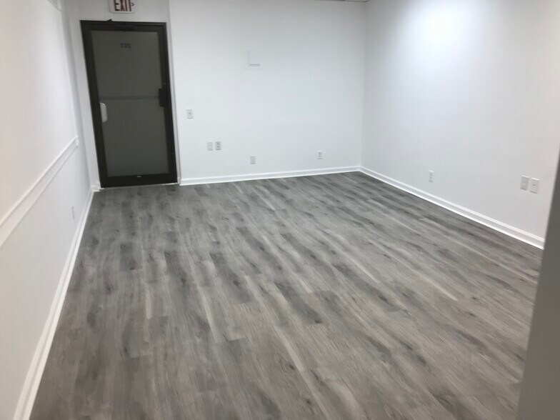 More Photos Of 1300 N Federal Hwy, Boca Raton Medical For Sale