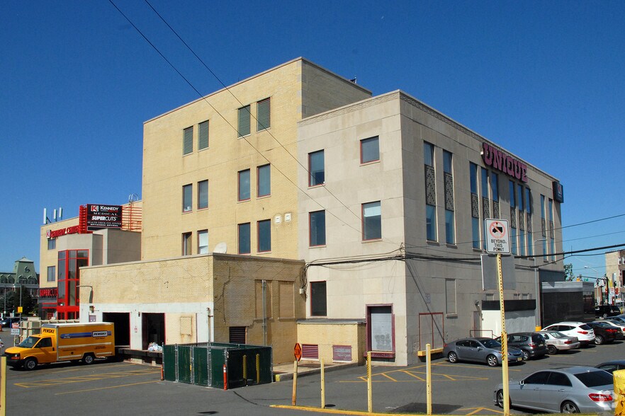 More Photos Of 3196 Kennedy Blvd, Union City Unknown For Lease