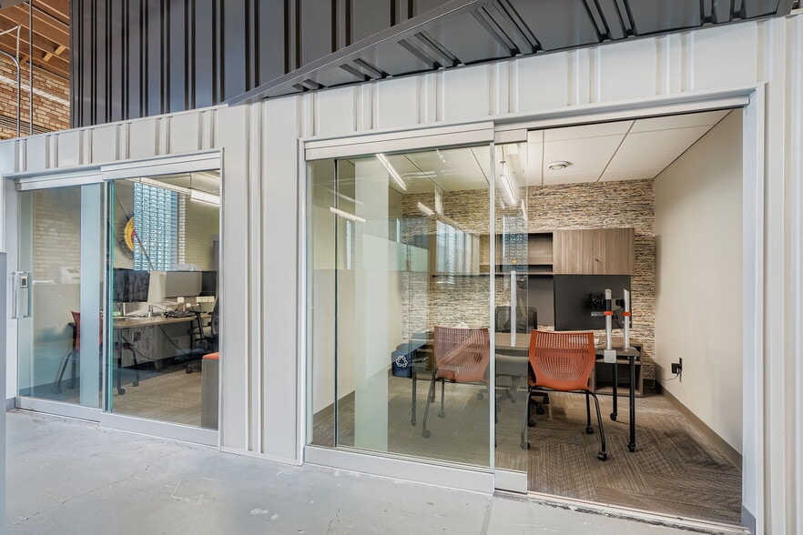 More Photos Of 571 Snelling Ave N, Saint Paul Office For Sale