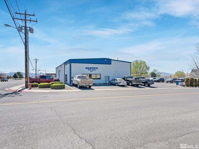 More Photos Of 810 W 6th St, Winnemucca Flex For Sale