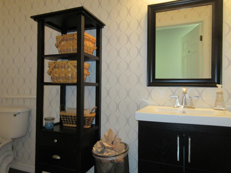 More Photos Of 10921 Countryway Blvd, Tampa Medical For Lease