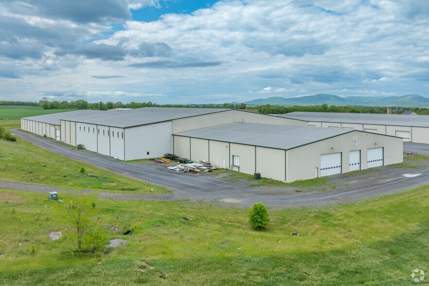 More Photos Of 6100 Buchanan Trl W, Mercersburg Manufacturing For Lease