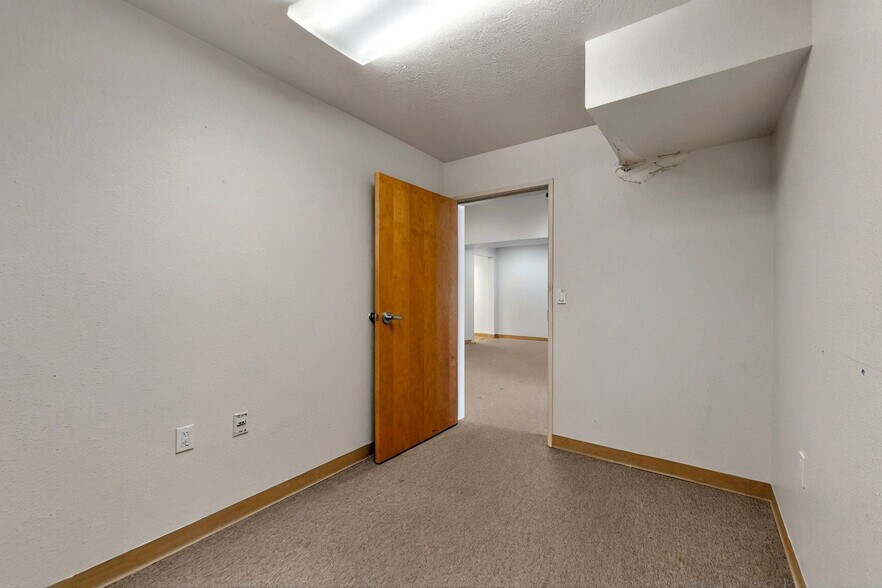 More Photos Of 7900 Lorraine Ct NE, Albuquerque Industrial For Sale