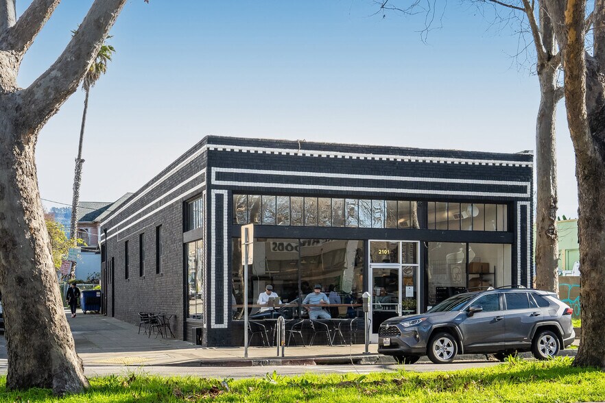 More Photos Of 2101 San Pablo Ave, Berkeley Restaurant For Sale