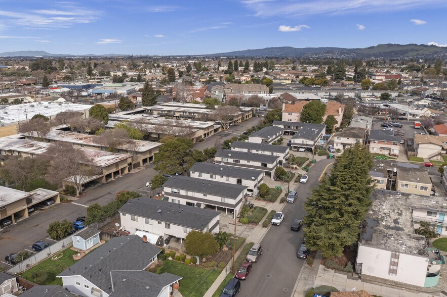 More Photos Of 21501-21599 Westpark St, Hayward Apartments For Sale
