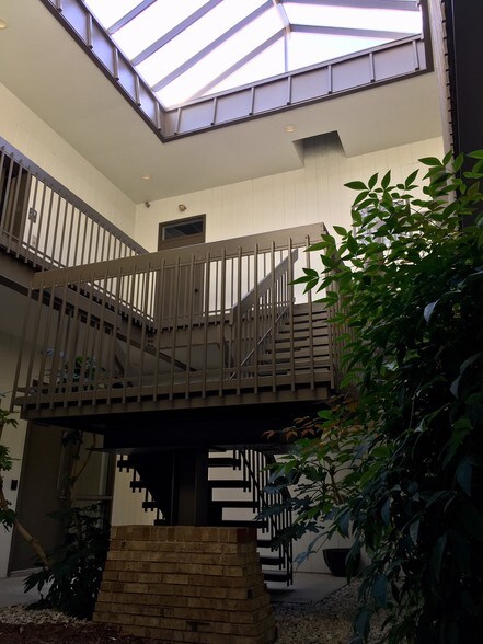 More Photos Of 107 Conner Dr, Chapel Hill Medical For Lease