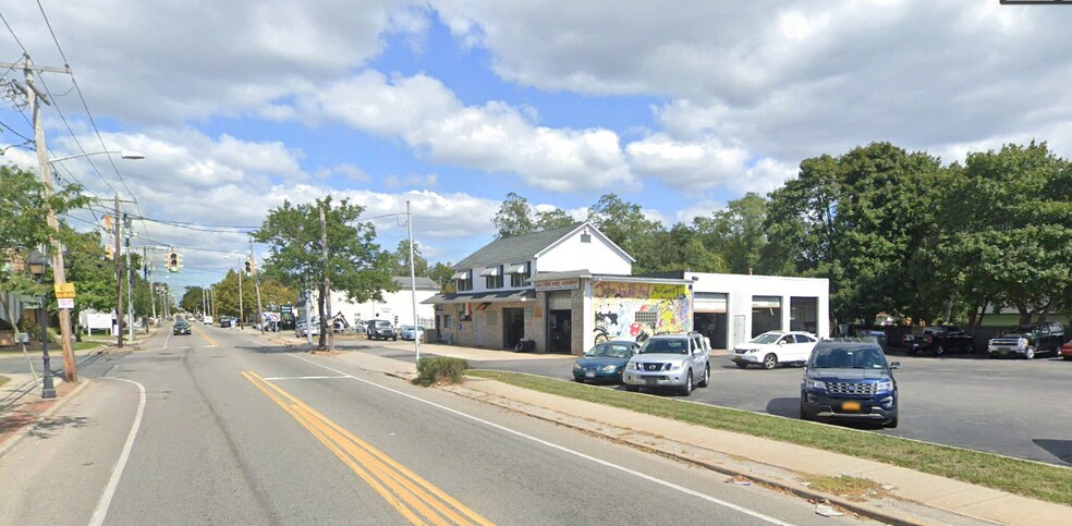 Primary Photo Of 65 Carleton Ave, Islip Terrace Freestanding For Sale