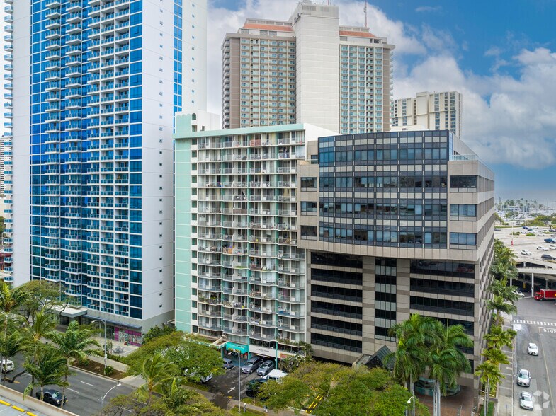 More Photos Of 1617 Kapiolani Blvd, Honolulu Apartments For Sale