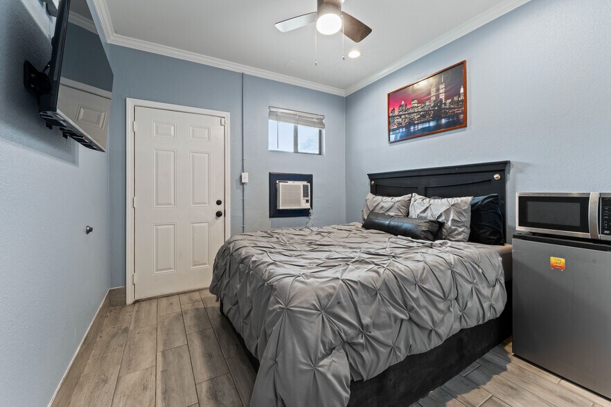 More Photos Of 2020 Highland Rd, Baton Rouge Hotel For Sale