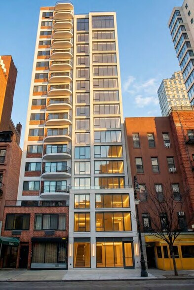 Primary Photo Of 324 E 86th St, New York Storefront Retail Office For Sale