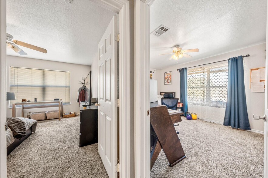 More Photos Of 2537 S 3rd St, Waco Apartments For Sale