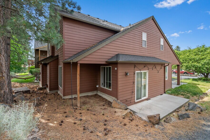 More Photos Of 363 SW Garfield Ave, Bend Apartments For Sale