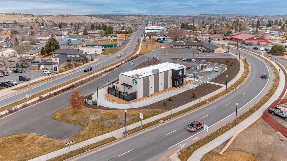 More Photos Of 874 Prince Pl, Madras Fast Food For Sale