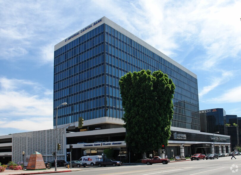 More Photos Of 16055 Ventura Blvd, Encino Office For Lease