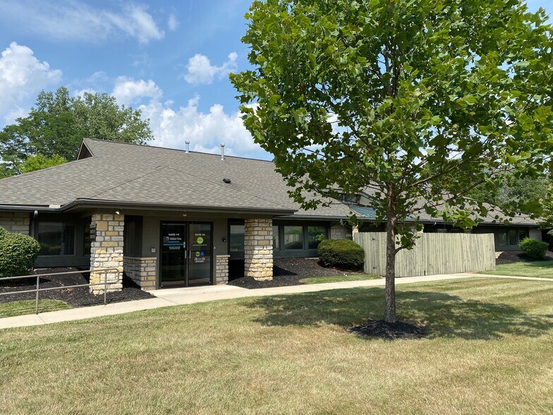 More Photos Of 6484 E Main, Reynoldsburg Unknown For Lease