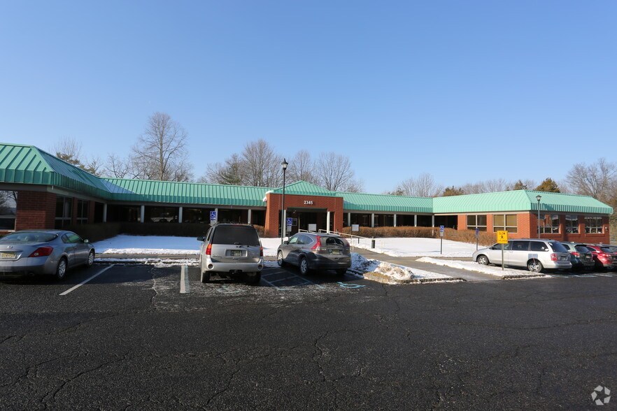 Primary Photo Of 2345 Lamington Rd, Bedminster Medical For Sale