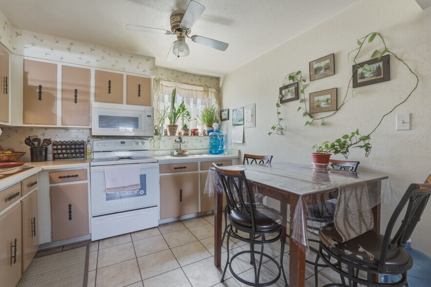 More Photos Of 1447 Nokomis Dr, Colorado Springs Apartments For Sale