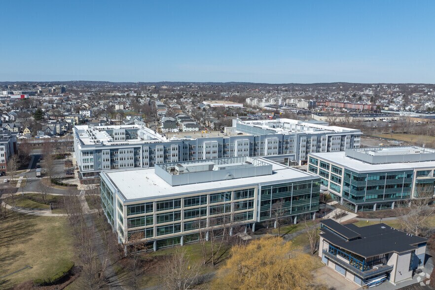 More Photos Of 200 Rivers Edge Dr, Medford Office For Lease