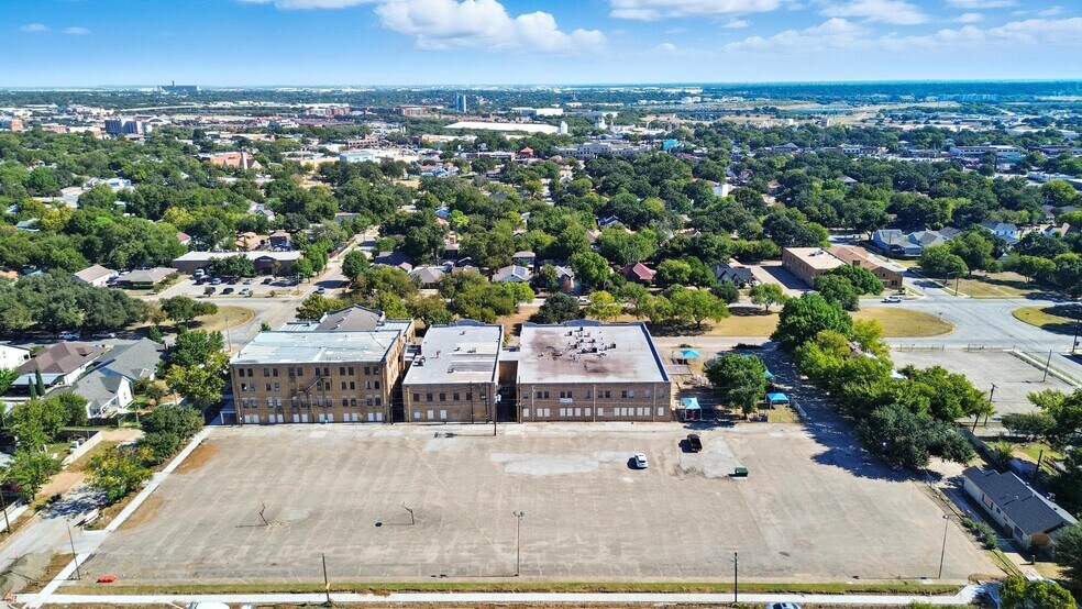 More Photos Of 1519 Circle Park Blvd, Fort Worth Religious Facility For Sale