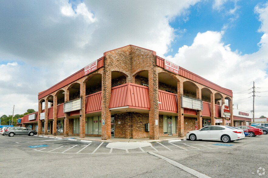 More Photos Of 1306-1314 W FM-1960, Houston Freestanding For Lease