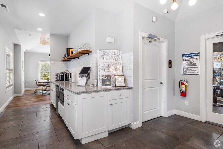 More Photos Of 9 Covered Bridge Rd, Newtown Apartments For Sale