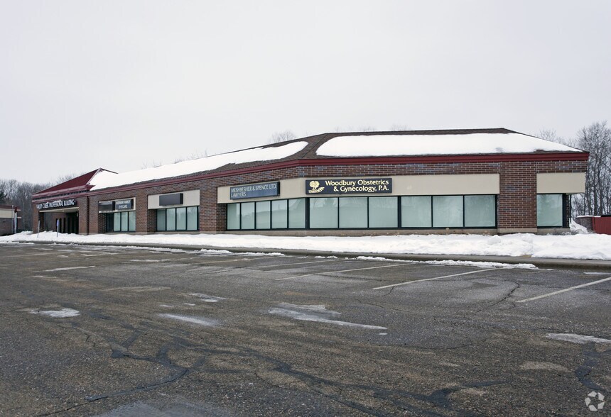 More Photos Of 8360 City Centre Dr, Woodbury Medical For Lease