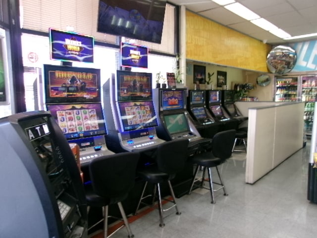 More Photos Of 4380 Spring Mountain Rd, Las Vegas Service Station For Sale