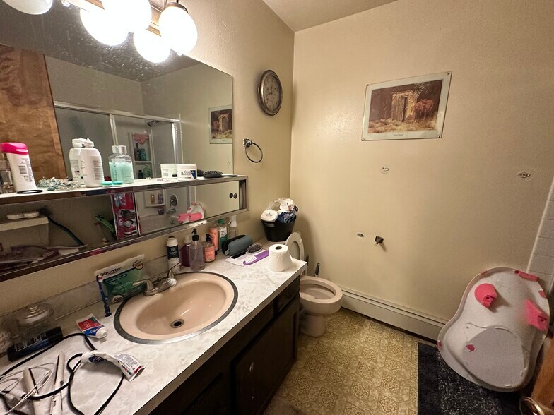 More Photos Of 1651 Kelby Dr, Billings Apartments For Sale