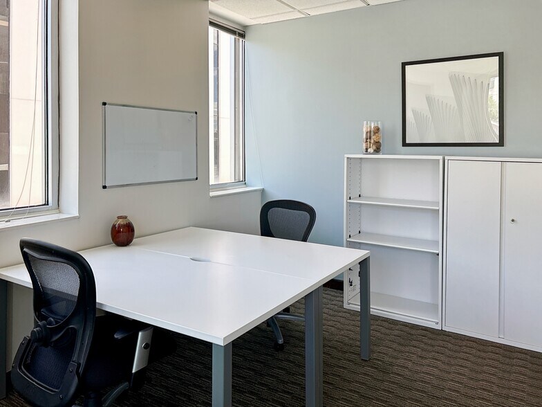 More Photos Of 5960 Fairview Rd, Charlotte Coworking Space