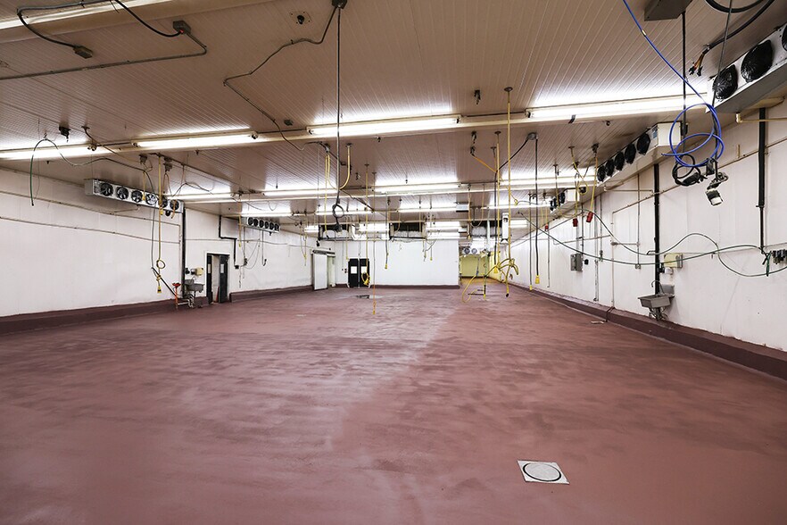 More Photos Of 1530 1st St, San Fernando Manufacturing For Lease