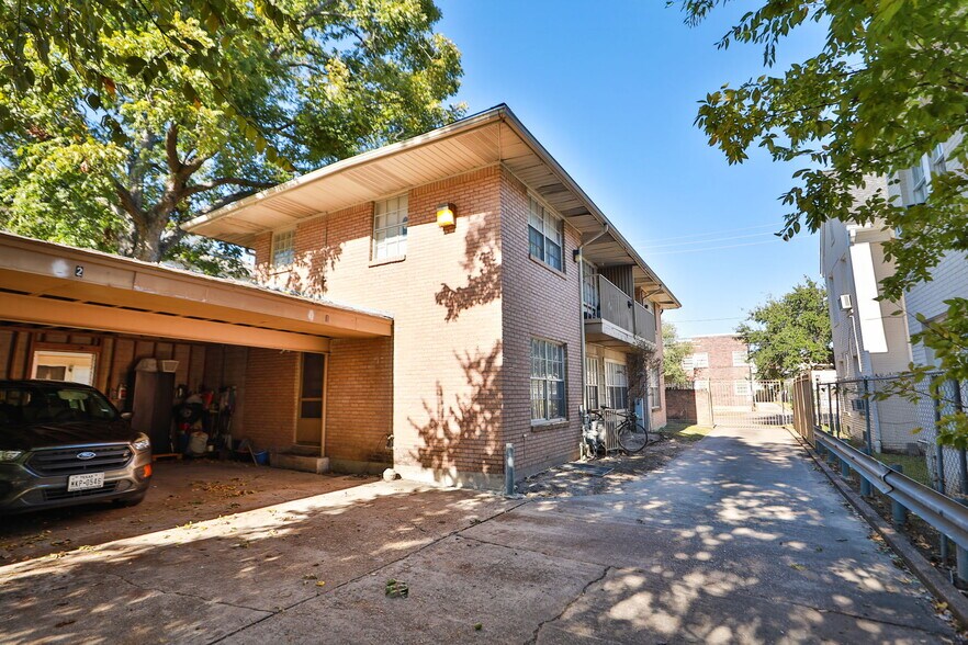 More Photos Of 1820 Binz St, Houston Apartments For Sale