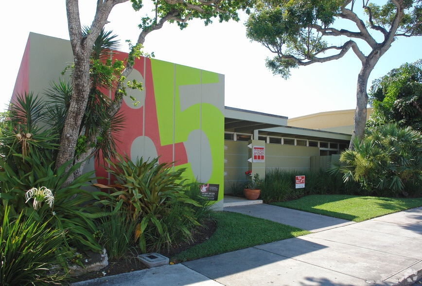 Primary Photo Of 85 SE 4th Ave, Delray Beach Loft Creative Space For Lease