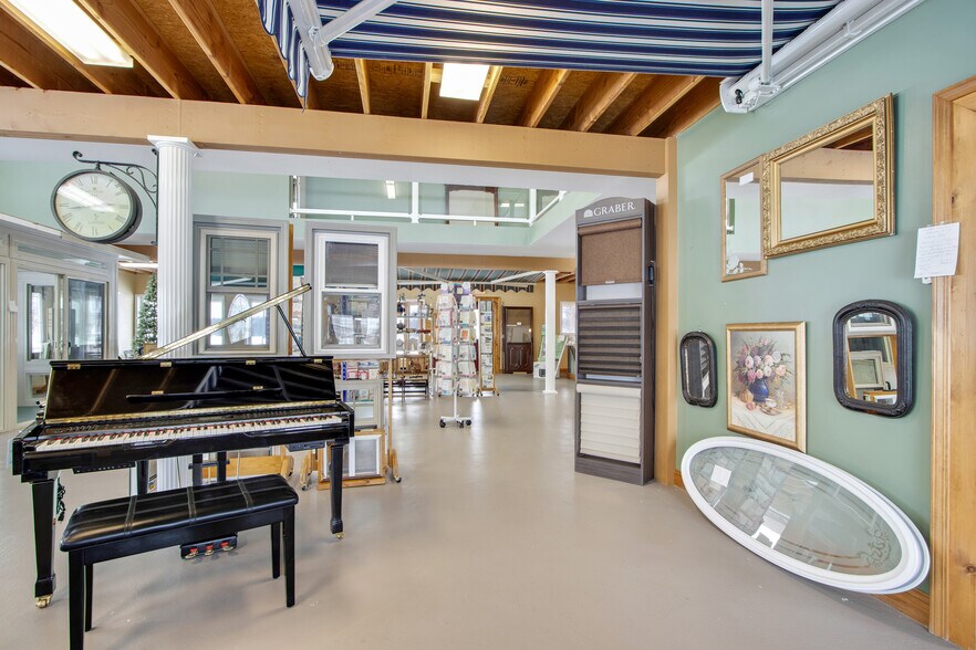 More Photos Of 13520 Currier Sardinia Rd, Chaffee General Retail For Sale