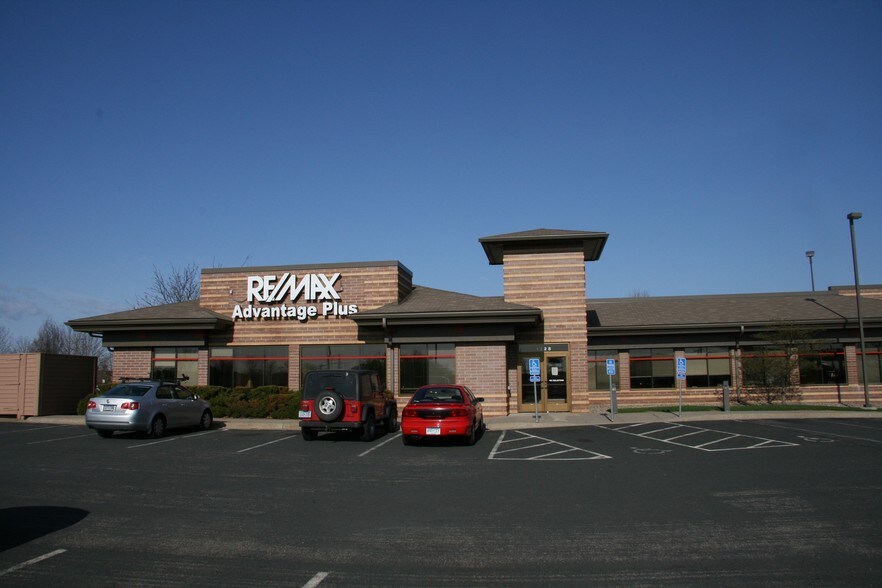 More Photos Of 1198 Vierling Dr E, Shakopee Unknown For Lease