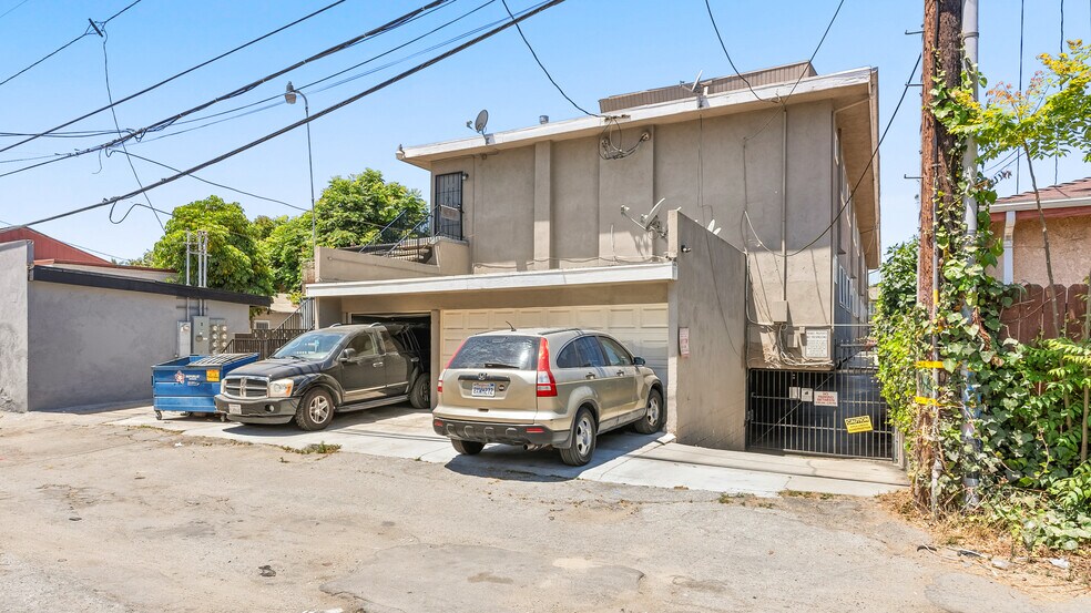 More Photos Of 714 S Myrtle Ave, Inglewood Apartments For Sale