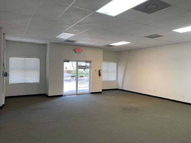 More Photos Of 25270 Bernwood Dr, Bonita Springs Light Distribution For Lease